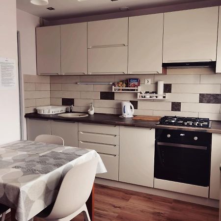 Lujzi Apartman Еґер Екстер'єр фото