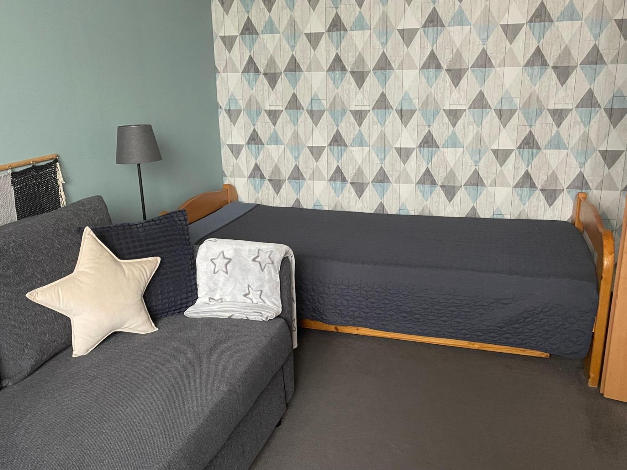 Lujzi Apartman Еґер Екстер'єр фото